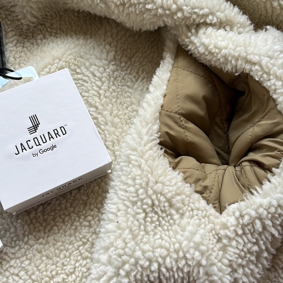 Levi's Sherpa Trucker Jacket with Jacquard by Google XS - Picture 6 of 8